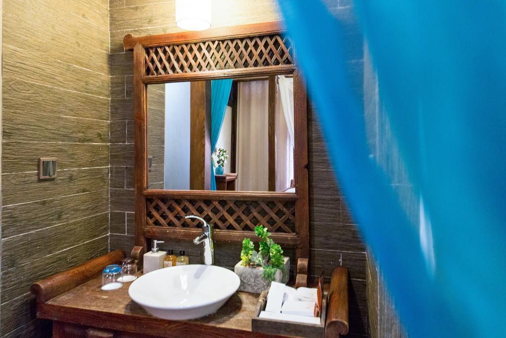 Lijiang Yuntian Palace Hotel Lijiang (Yunnan) Bagian luar foto